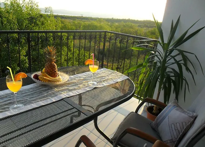 Ogreca Appartement *